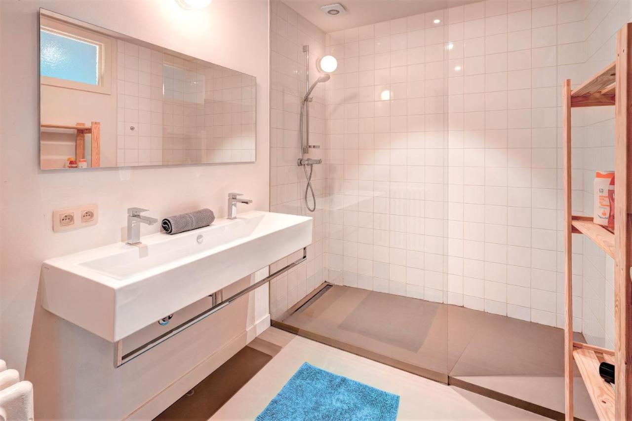 Spacious Apartments In The Heart Of Anversa Esterno foto
