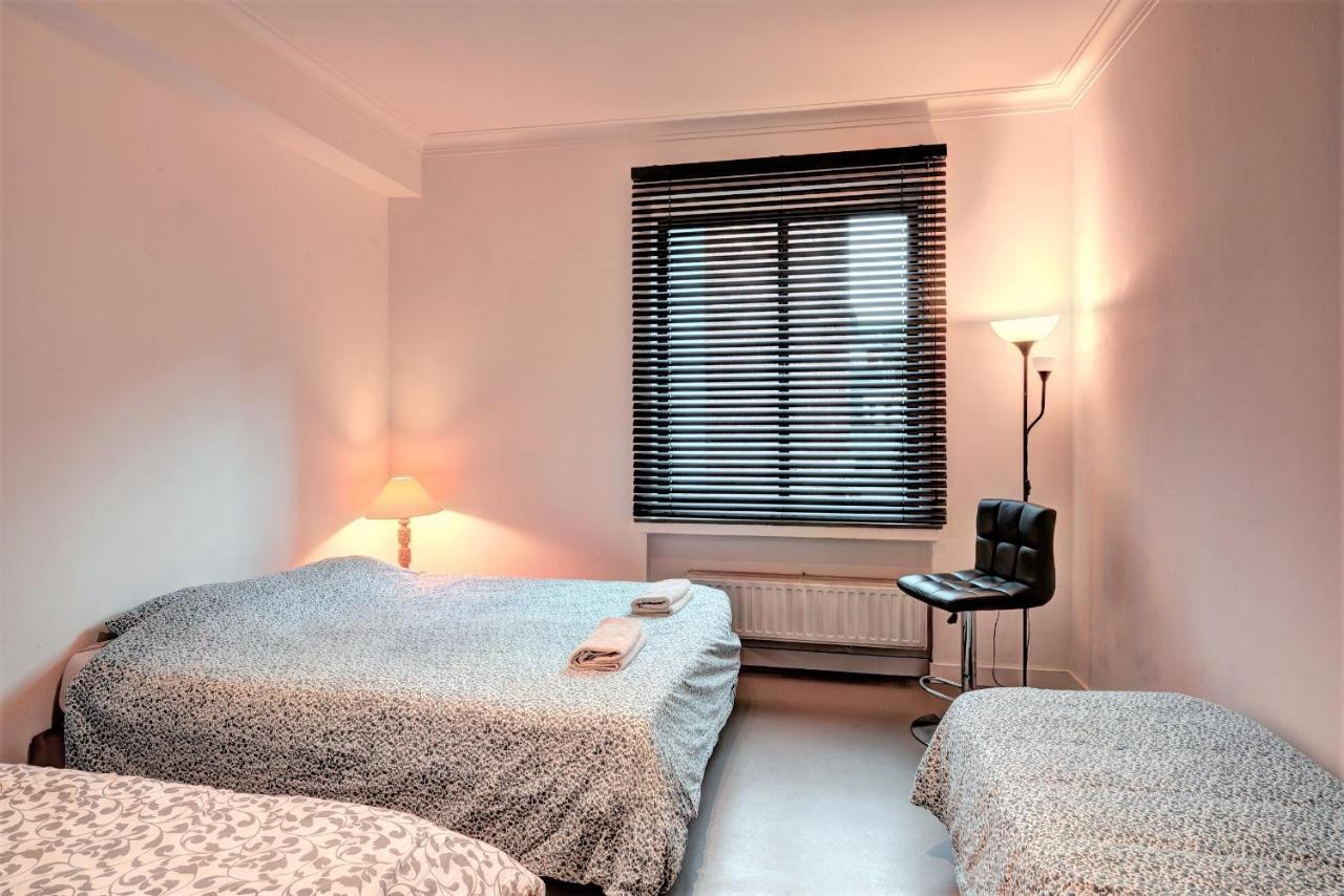 Spacious Apartments In The Heart Of Anversa Esterno foto