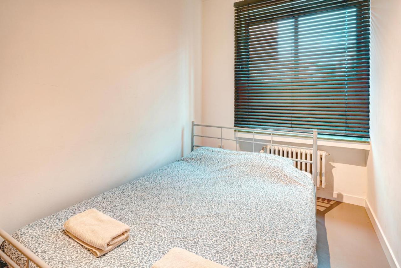 Spacious Apartments In The Heart Of Anversa Esterno foto